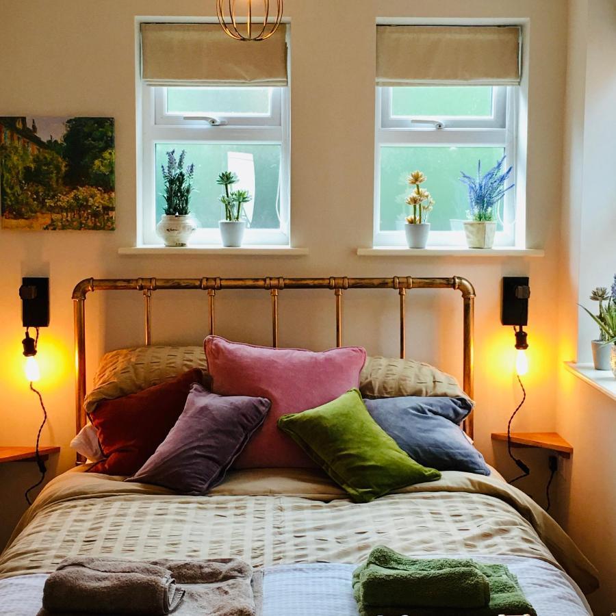 The Art Attic A Stylish Boutique Apartment Builth Wells Luaran gambar