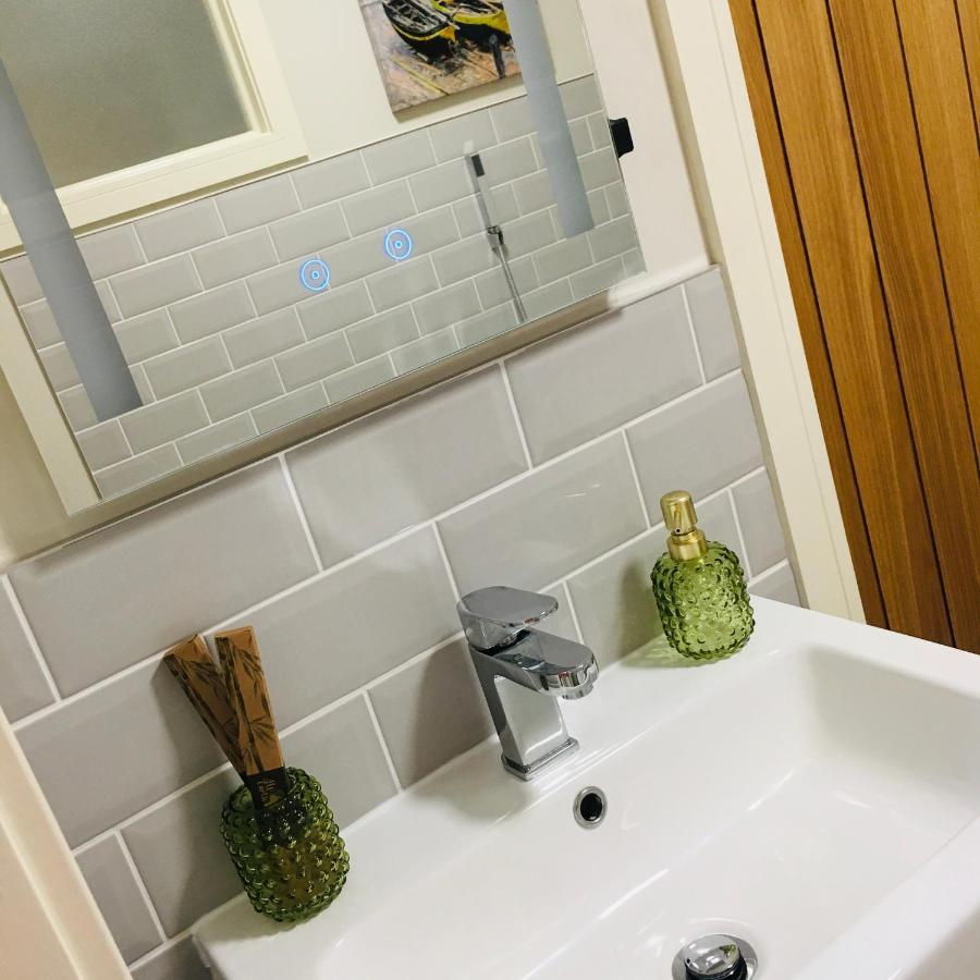 The Art Attic A Stylish Boutique Apartment Builth Wells Luaran gambar