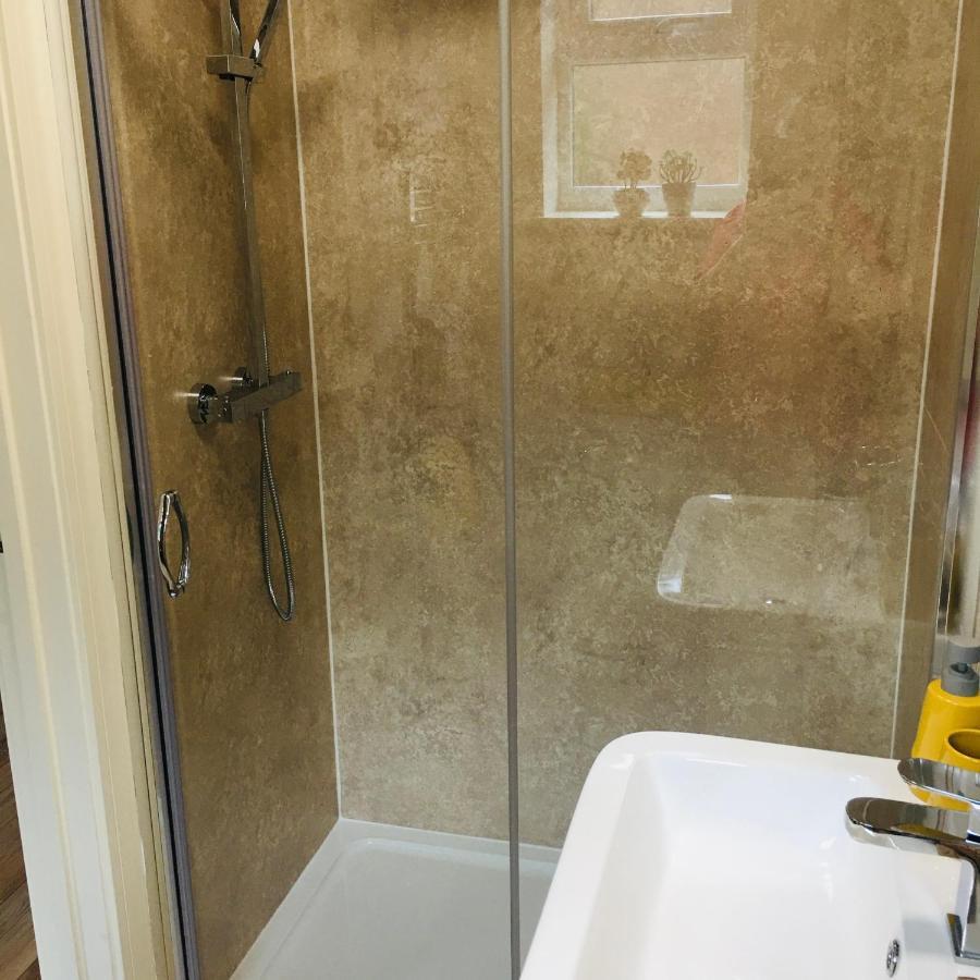 The Art Attic A Stylish Boutique Apartment Builth Wells Luaran gambar